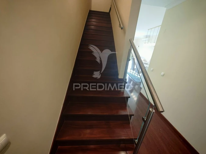 Apartamento T2 para Venda em Portimão Foto 25