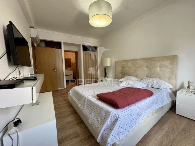 Moradia T6 para Venda em Agualva e Mira-Sintra Foto 21