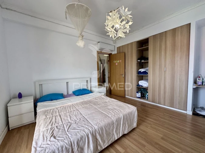 Moradia T6 para Venda em Agualva e Mira-Sintra Foto 12