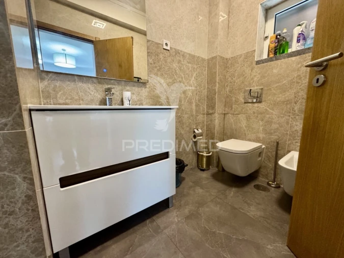 Moradia T6 para Venda em Agualva e Mira-Sintra Foto 20