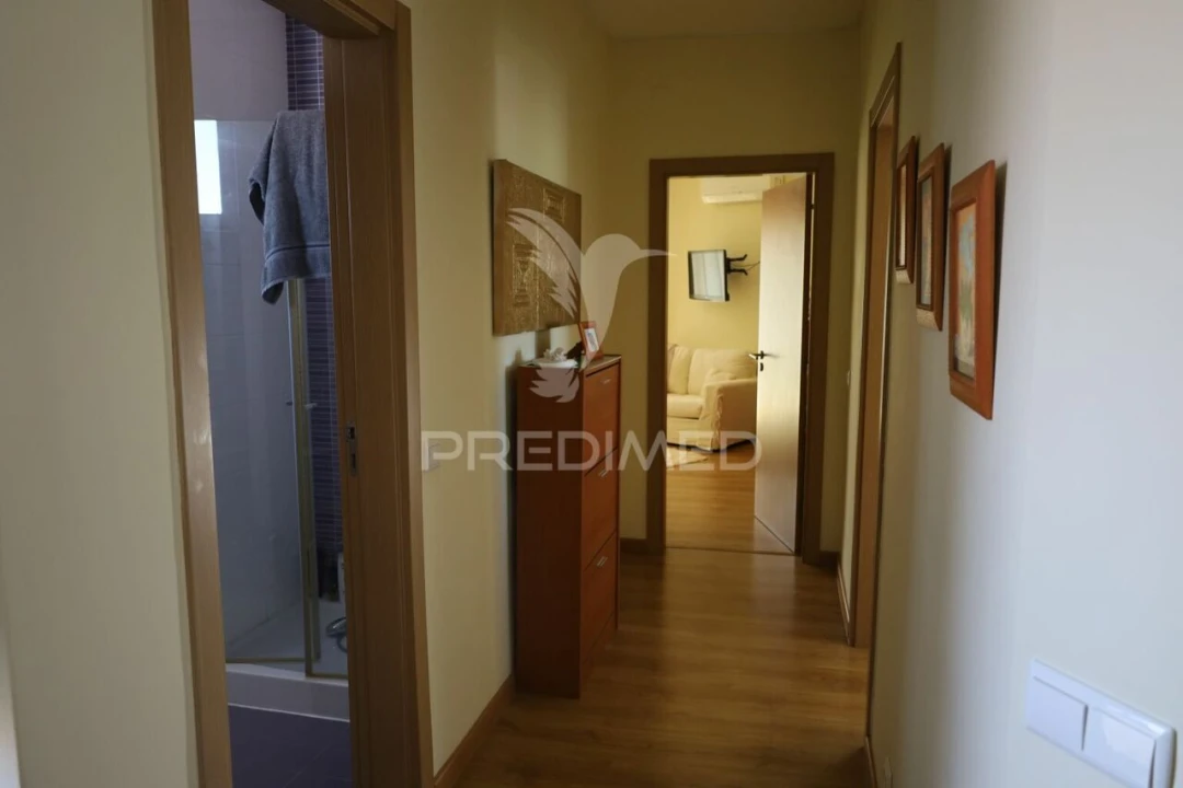 Moradia T5 para Venda em Amora Foto 7