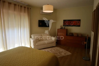 Moradia T5 para Venda em Amora