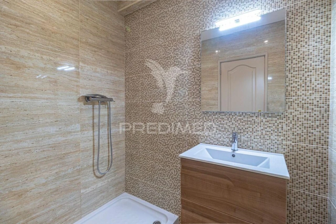 Moradia T7 para Venda em Portimão Foto 26