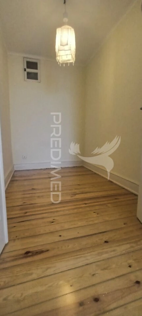Apartamento T1 para Venda em Estrela