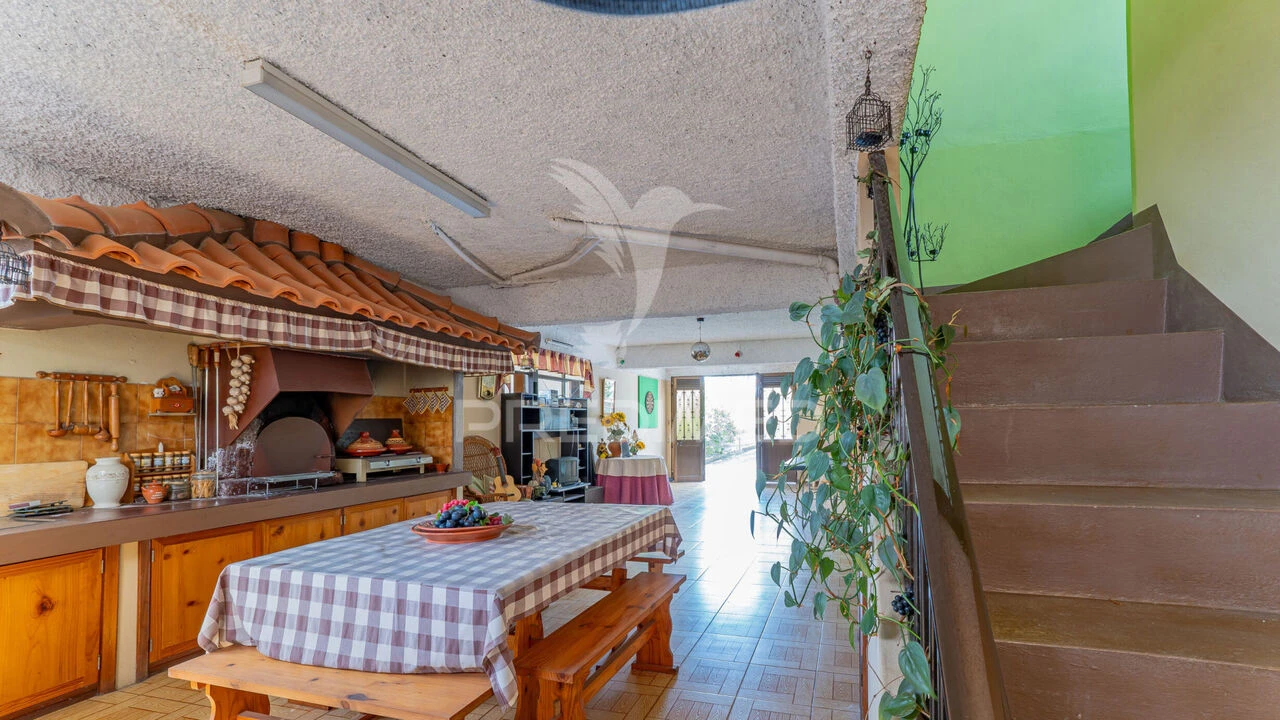 Moradia T3 para Venda em Funchal (Santa Maria Maior) Foto 1