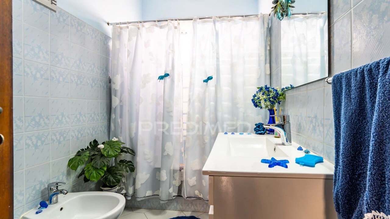 Moradia T3 para Venda em Funchal (Santa Maria Maior) Foto 15