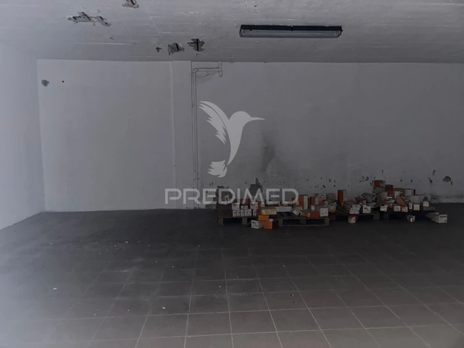 Garagem para Venda em Nossa Senhora do Pópulo, Coto e São Gregório Foto 9