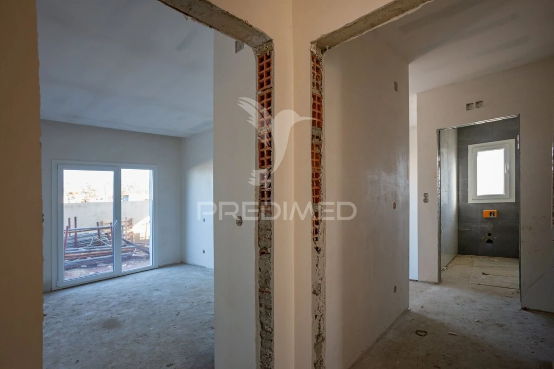 Moradia T4 para Venda em Quinta do Anjo Foto 18