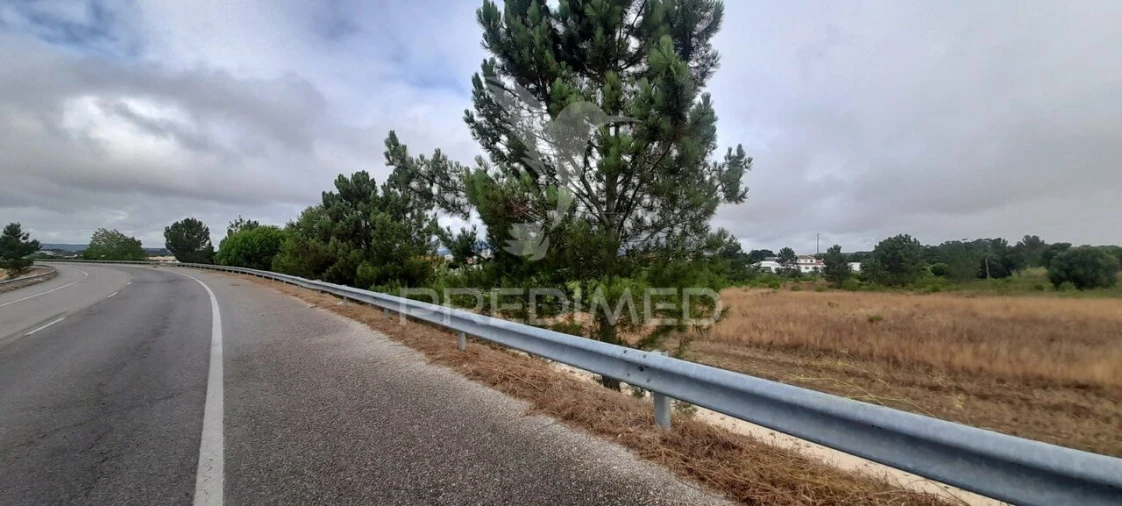Terreno para Venda em Aveiras de Cima Foto 15