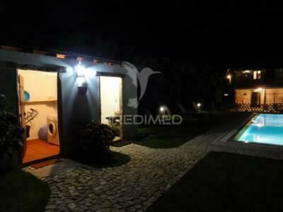 Moradia T3 para Venda em Couto de Esteves Foto 23