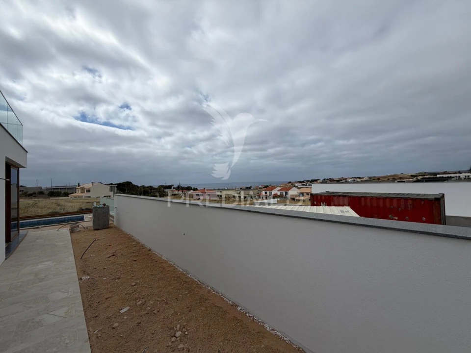 Moradia T3 para Venda em Porto Santo Foto 4