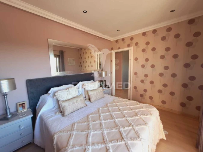 Moradia T3 para Venda em Loule (São Sebastião) Foto 7