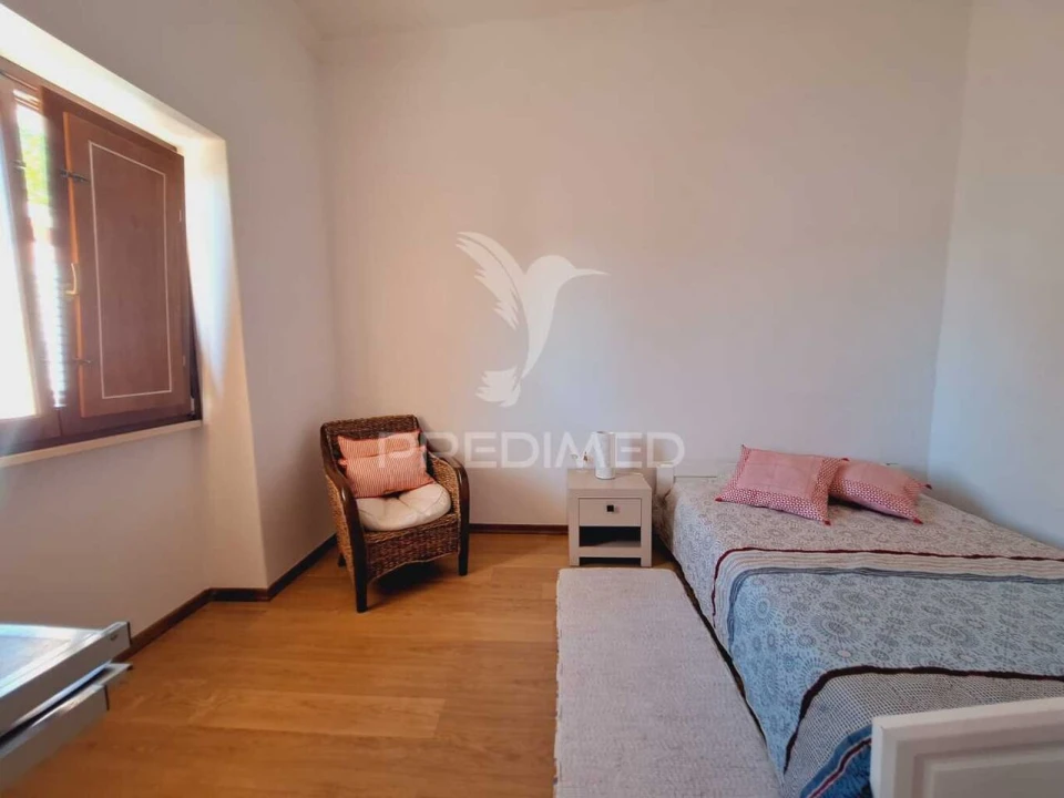 Moradia T3 para Venda em Loule (São Sebastião) Foto 23