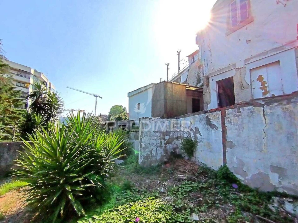 Moradia T5 para Venda em Campanhã Foto 15