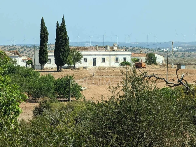 Quinta T9 para Venda em Castro Marim Foto 1