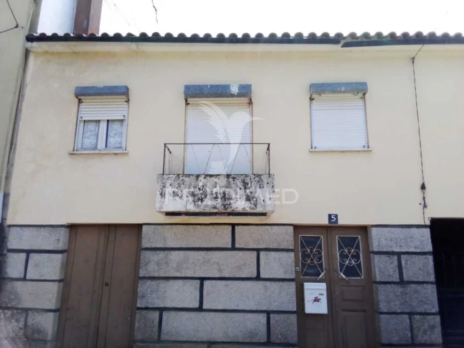 Moradia T3 para Venda em Castelo de Penalva Foto 2