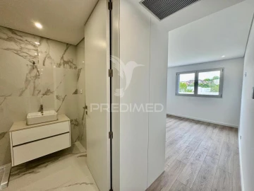 Apartamento T3 para Venda em São Vicente (Braga)