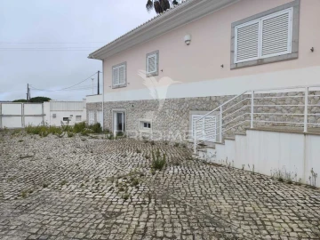 Moradia T3 para Venda em Sesimbra (Castelo)