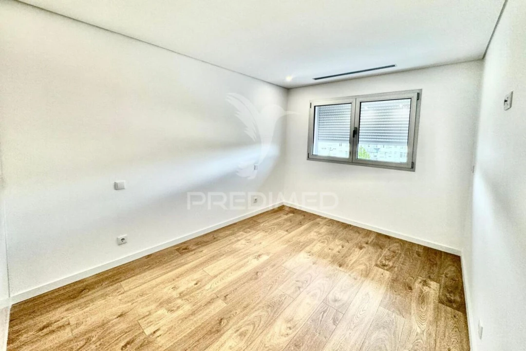 Apartamento T2 para Venda em São Vicente (Braga) Foto 32
