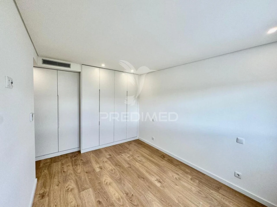 Apartamento T2 para Venda em São Vicente (Braga) Foto 35