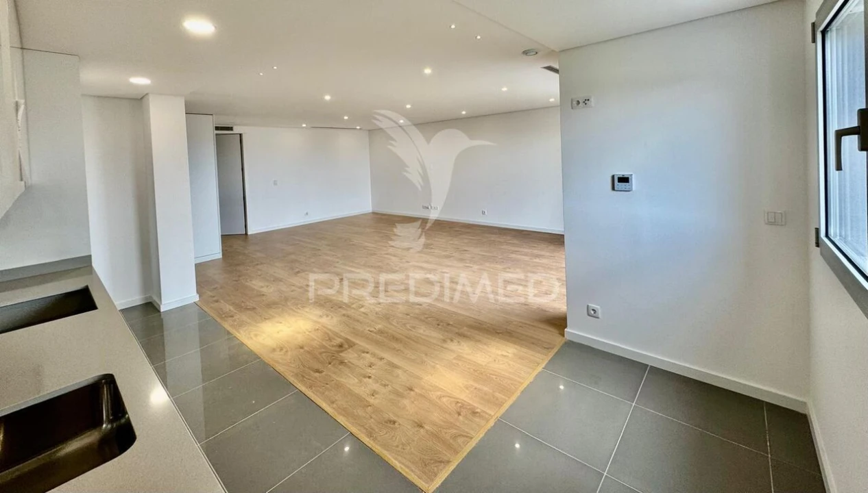 Apartamento T2 para Venda em São Vicente (Braga) Foto 34