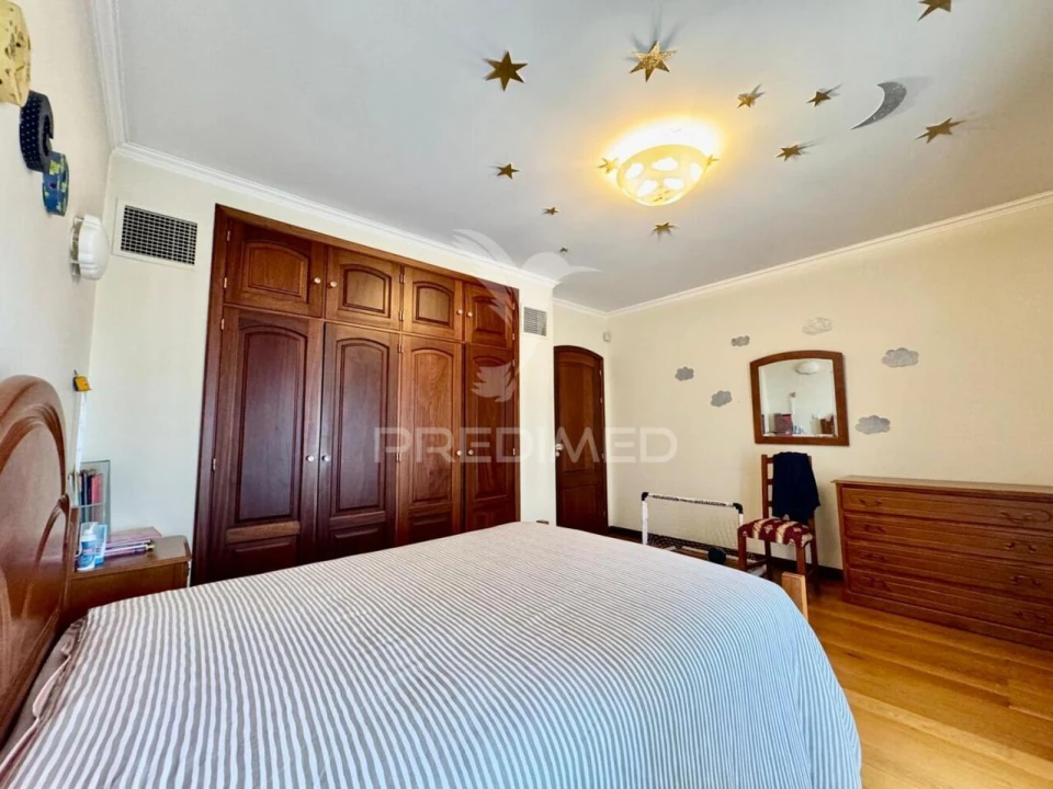 Moradia T3 para Venda em Creixomil Foto 23