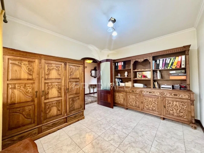 Moradia T3 para Venda em Creixomil Foto 31