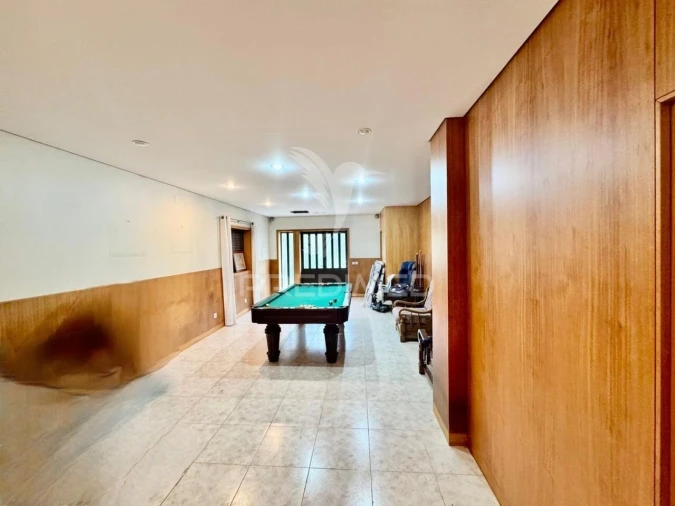 Moradia T3 para Venda em Creixomil Foto 5