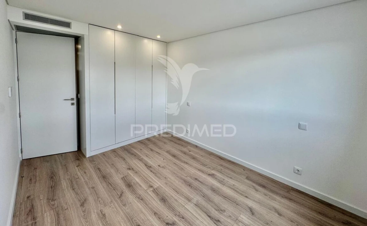 Apartamento T3 para Venda em São Vicente (Braga) Foto 23