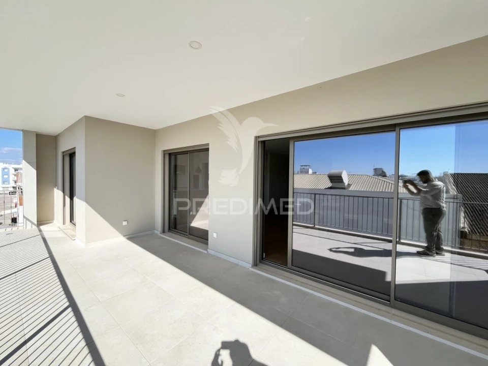 Apartamento T3 para Venda em Olhão Foto 21