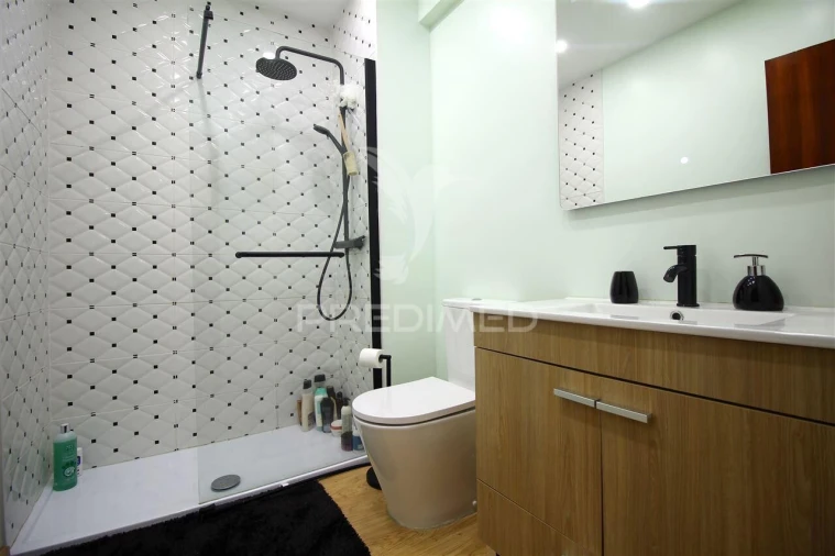 Apartamento T2 para Venda em Ermesinde Foto 13