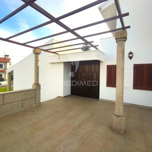 Moradia T4 para Venda em Fafe Foto 7