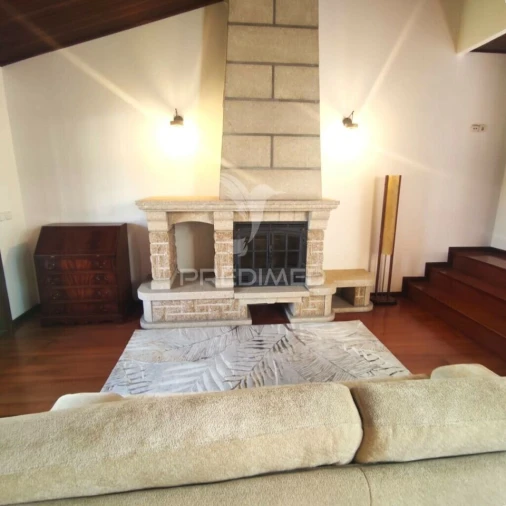 Moradia T4 para Venda em Fafe Foto 9