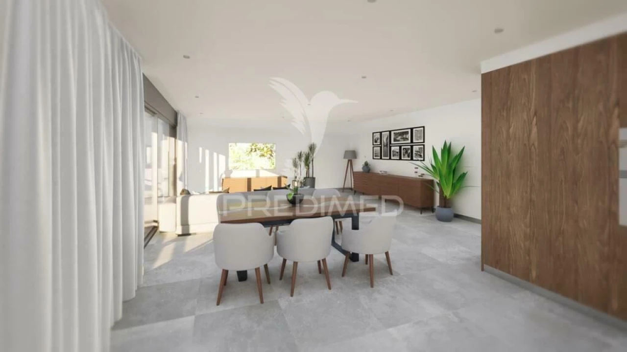 Apartamento T3 para Venda em Portimão Foto 1