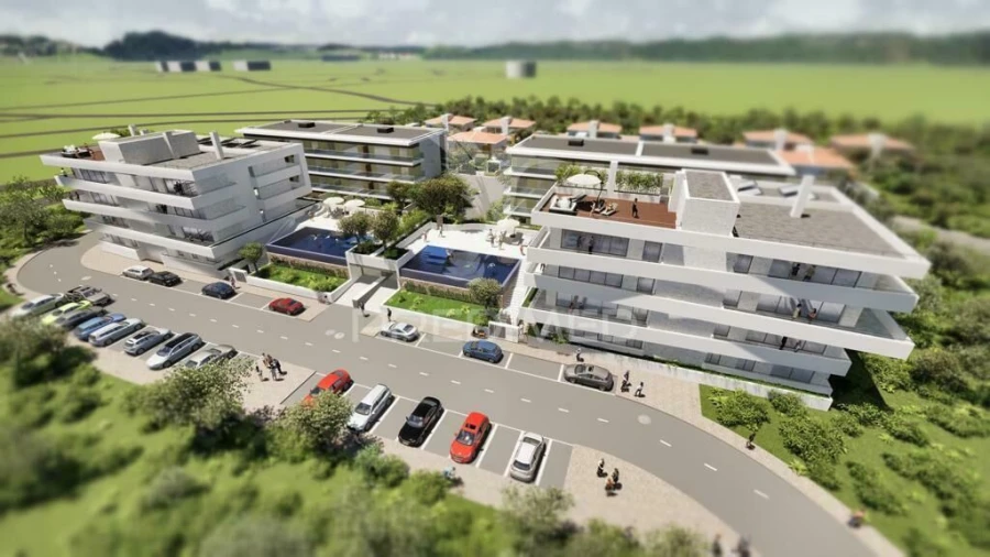 Apartamento T3 para Venda em Portimão Foto 2