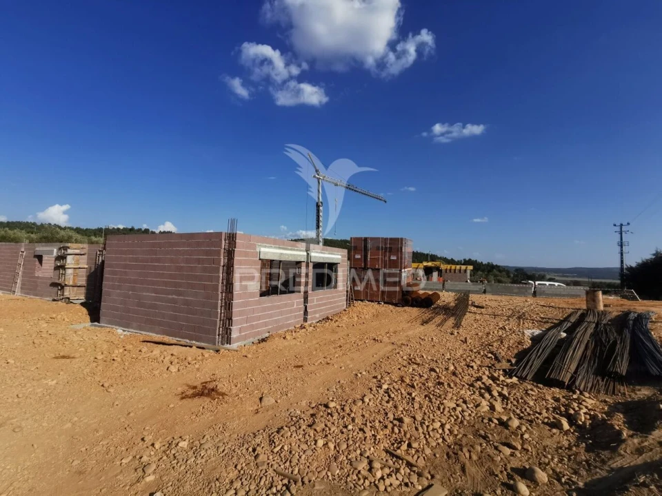 Moradia T3 para Venda em Vila Nova da Barquinha Foto 36