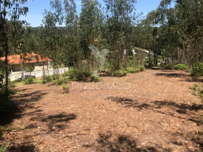 Terreno para Venda em Vinhos Foto 2