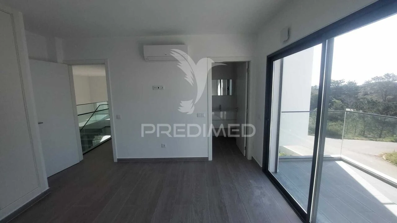 Moradia T4 para Venda em Aljezur Foto 18