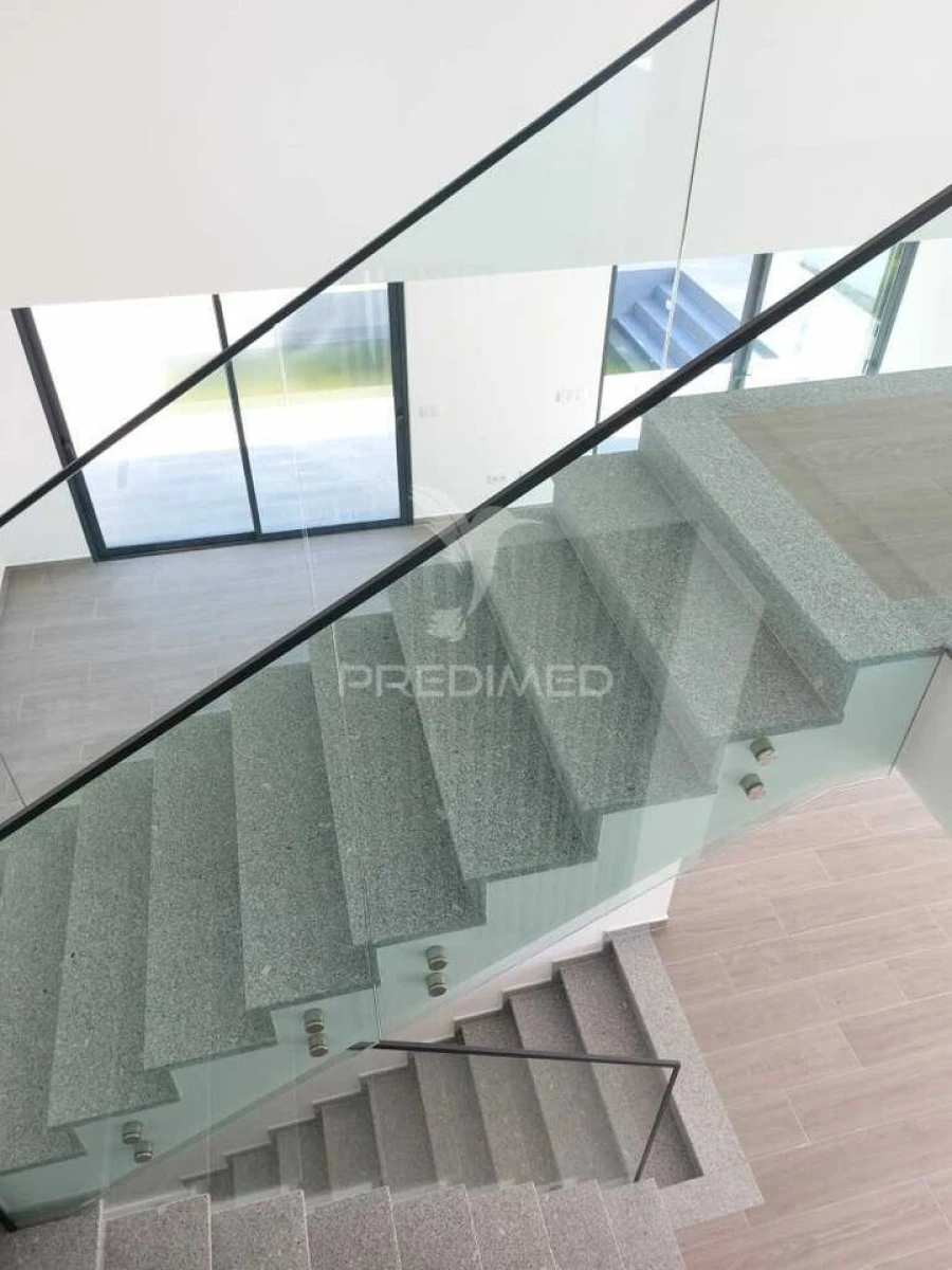 Moradia T4 para Venda em Aljezur Foto 17