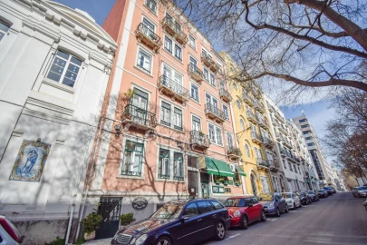 Apartamento T5 para Venda em Avenidas Novas