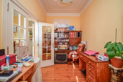 Apartamento T5 para Venda em Avenidas Novas