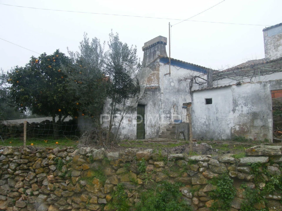 Moradia T2 para Venda em Fortios Foto 5