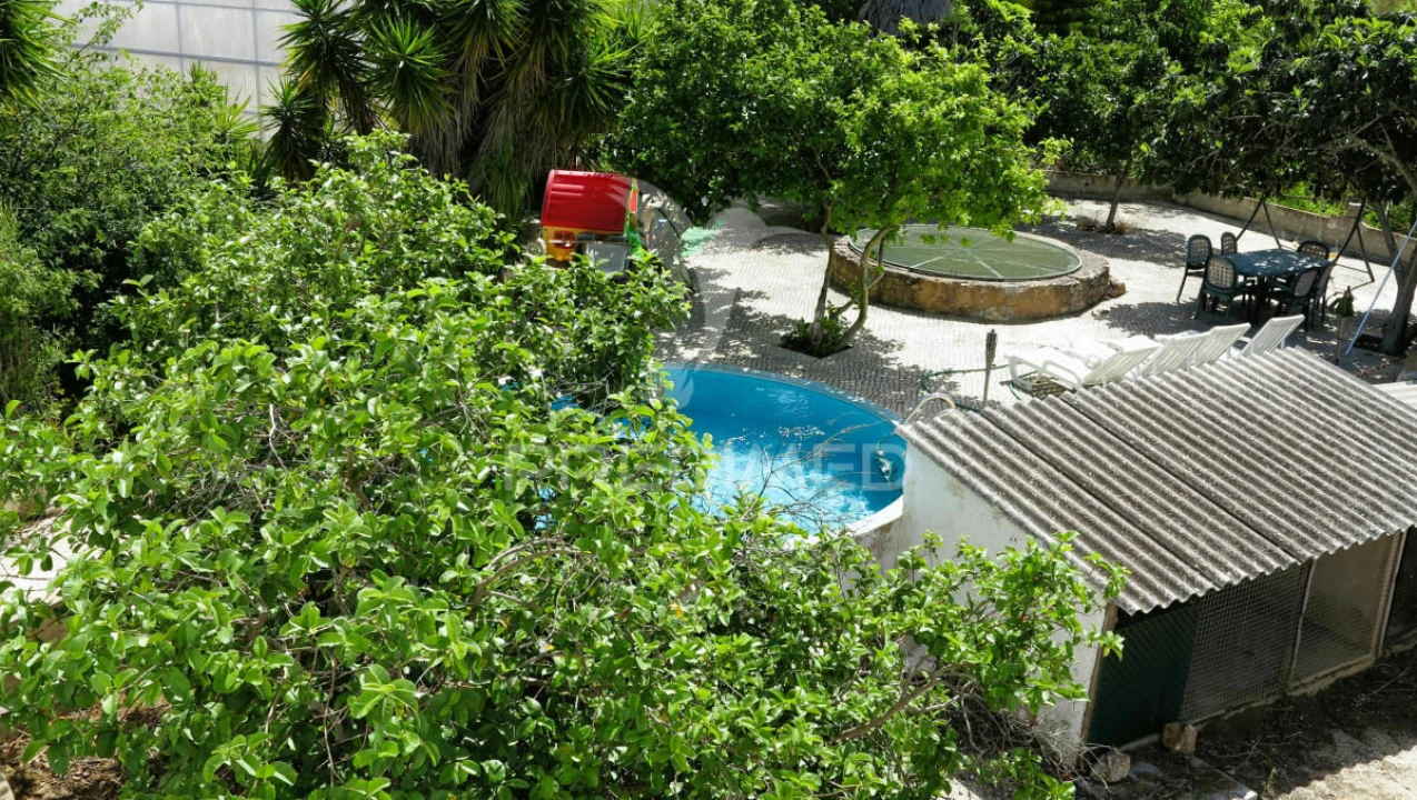 Moradia T6 para Venda em Mexilhoeira Grande Foto 15