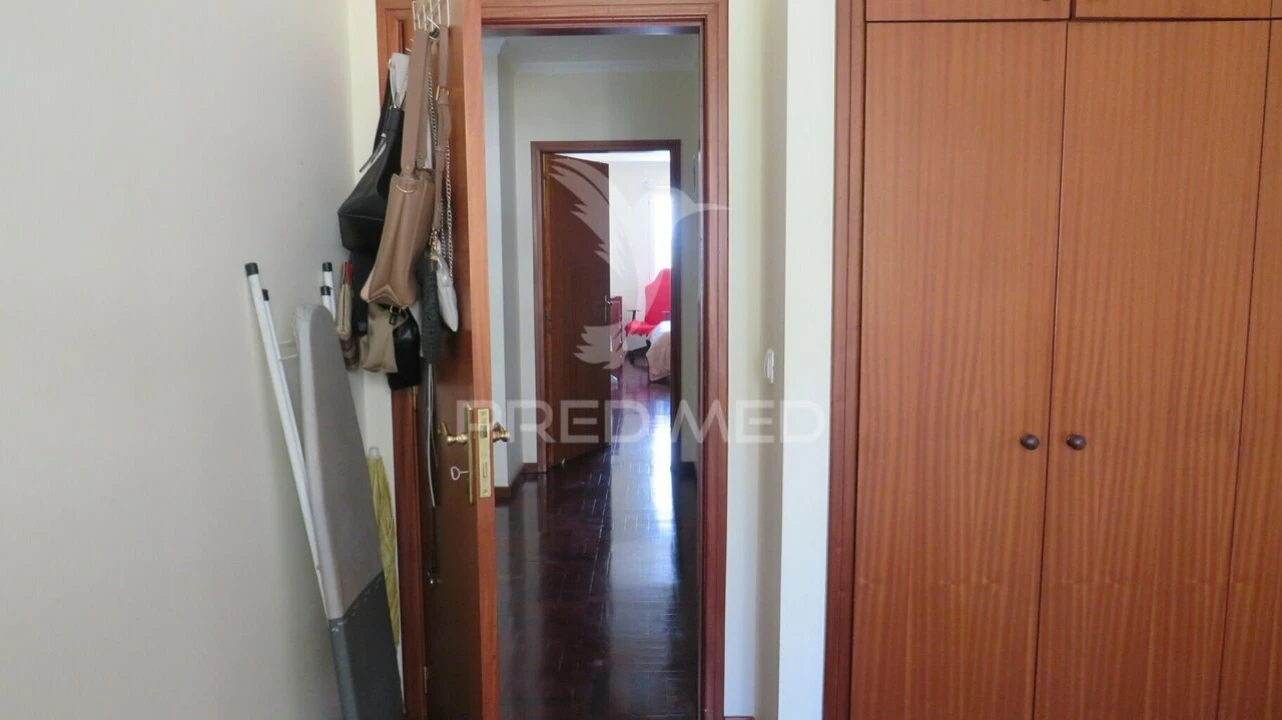 Apartamento T3 para Venda em São Martinho Foto 11