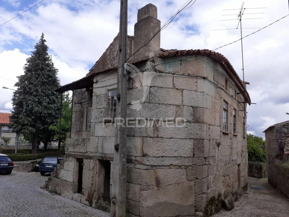 Moradia T4 para Venda em Cativelos Foto 25