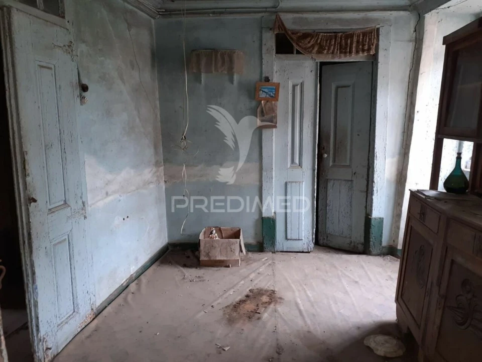 Moradia T4 para Venda em Cativelos Foto 7