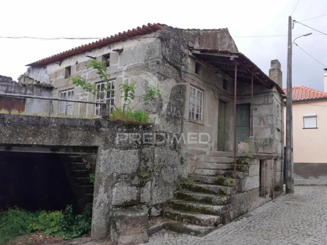 Moradia T4 para Venda em Cativelos Foto 3