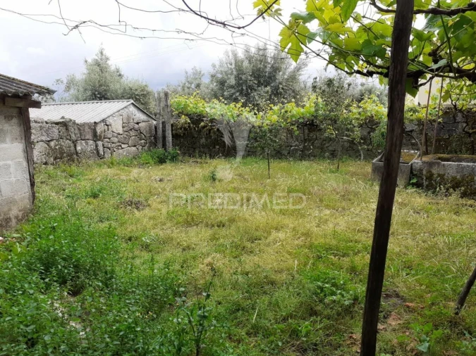 Moradia T4 para Venda em Cativelos Foto 21