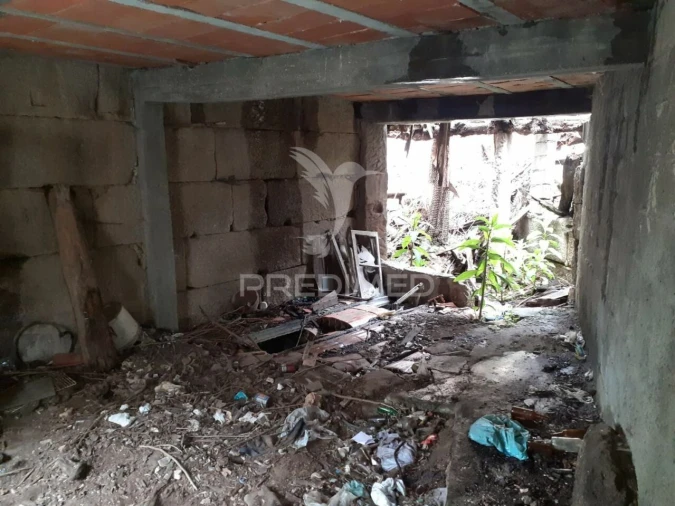 Moradia T4 para Venda em Cativelos Foto 9