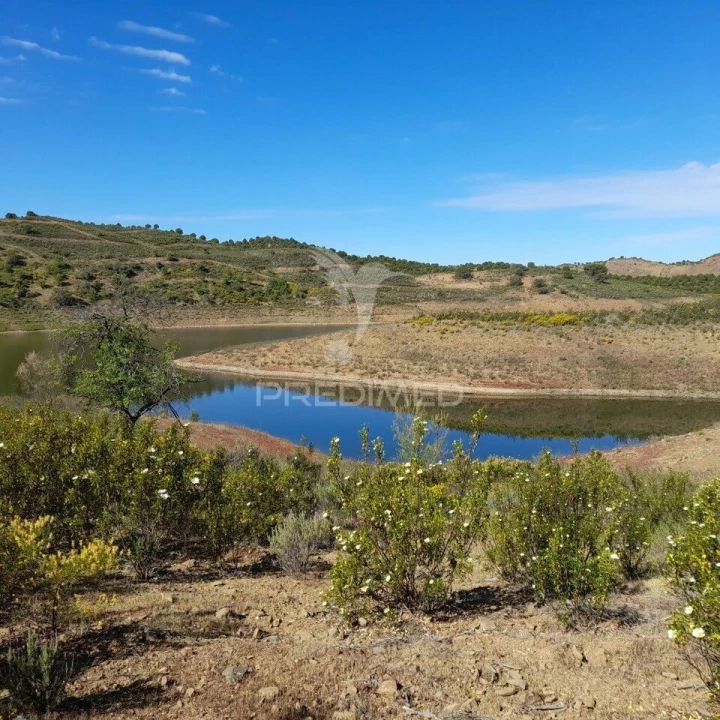 Terreno para Venda em Odeleite Foto 1
